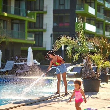 Cristalex Studio Aparthotel Pool & Spa Mamaia Nord Năvodari Екстериор снимка