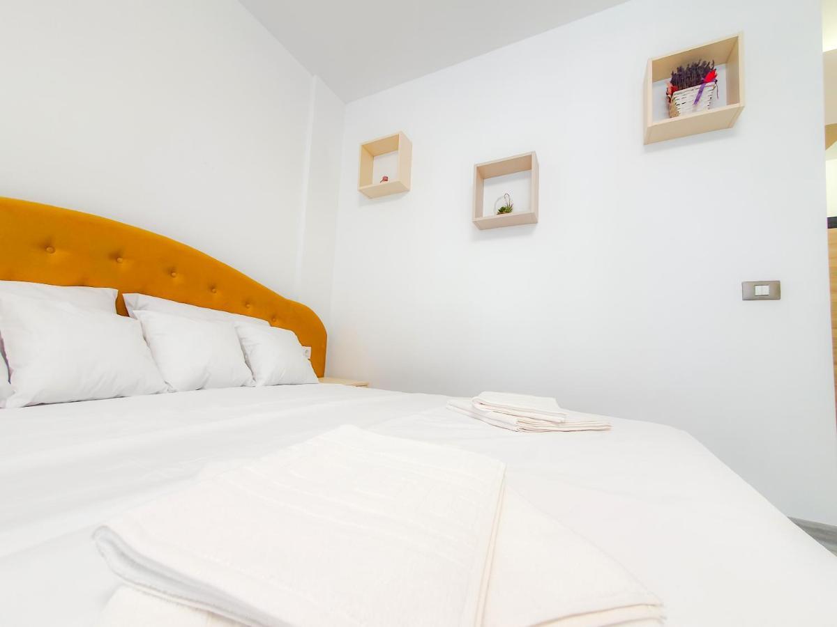 Cristalex Studio Aparthotel Pool & Spa Mamaia Nord Năvodari Екстериор снимка