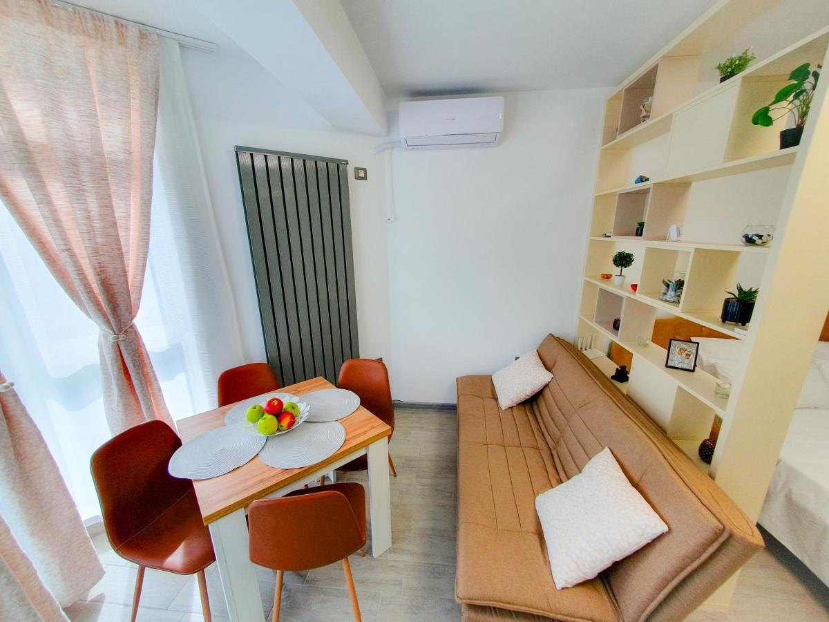 Cristalex Studio Aparthotel Pool & Spa Mamaia Nord Năvodari Екстериор снимка