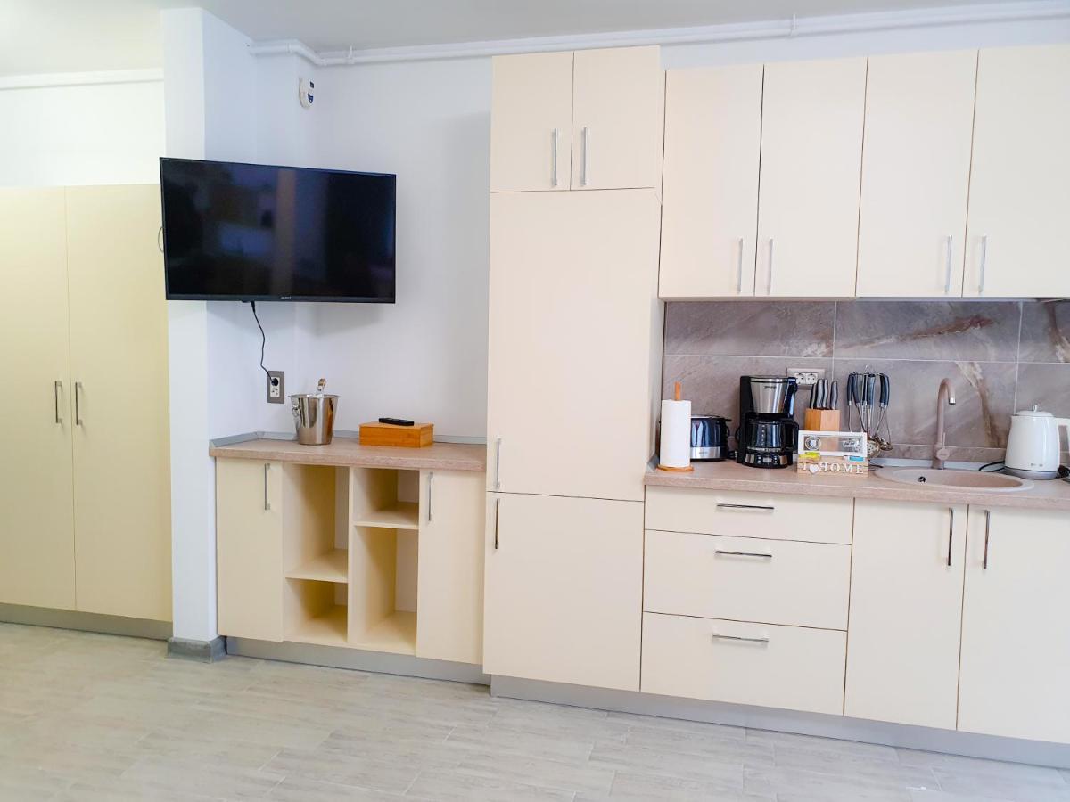 Cristalex Studio Aparthotel Pool & Spa Mamaia Nord Năvodari Екстериор снимка