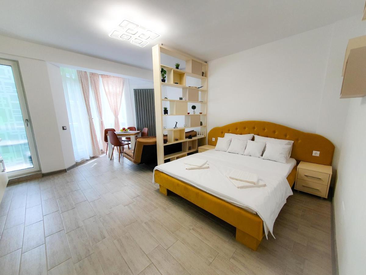 Cristalex Studio Aparthotel Pool & Spa Mamaia Nord Năvodari Екстериор снимка
