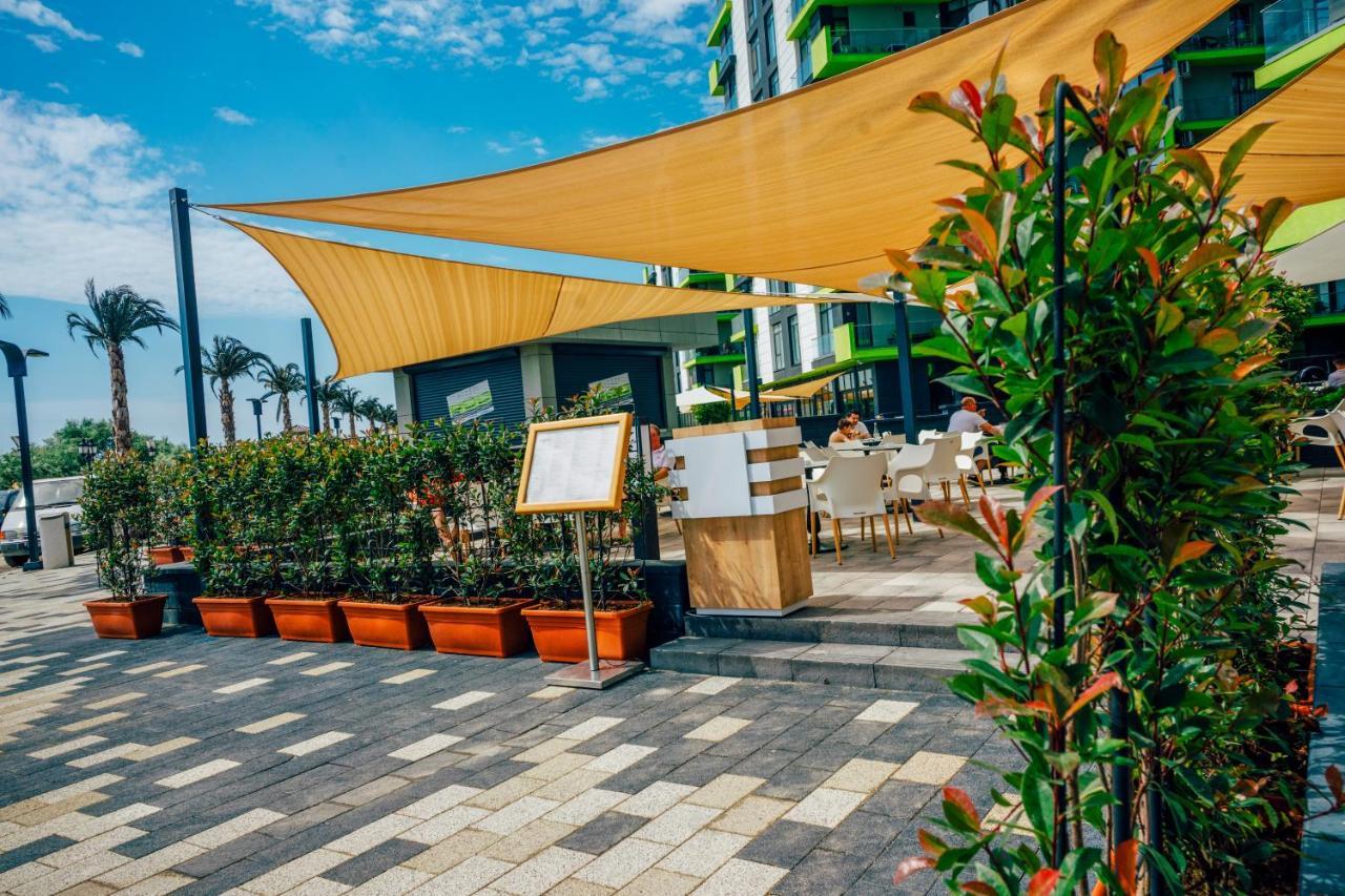 Cristalex Studio Aparthotel Pool & Spa Mamaia Nord Năvodari Екстериор снимка