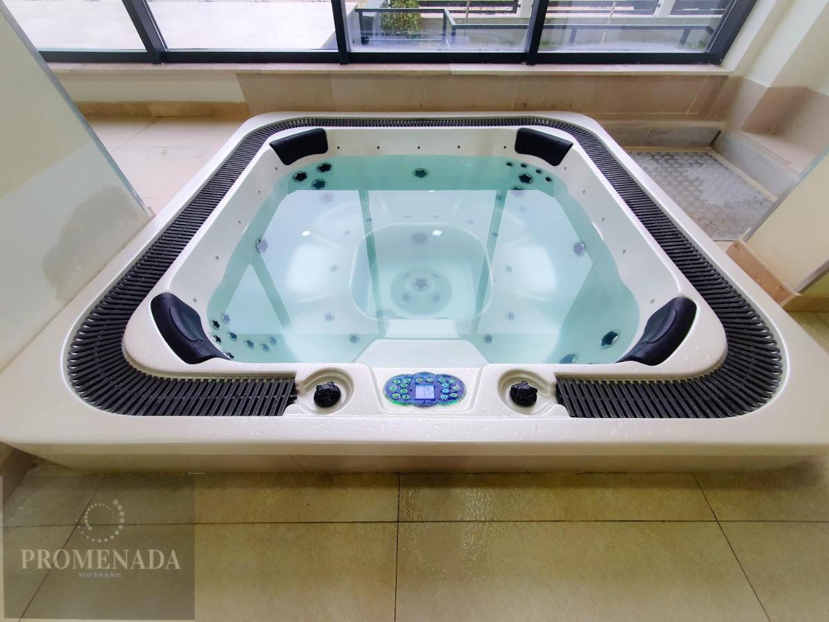 Cristalex Studio Aparthotel Pool & Spa Mamaia Nord Năvodari Екстериор снимка