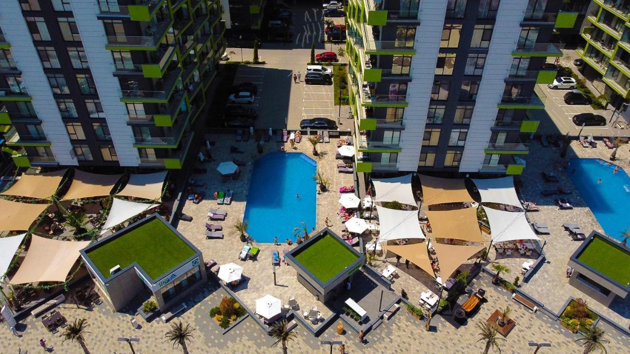 Cristalex Studio Aparthotel Pool & Spa Mamaia Nord Năvodari Екстериор снимка